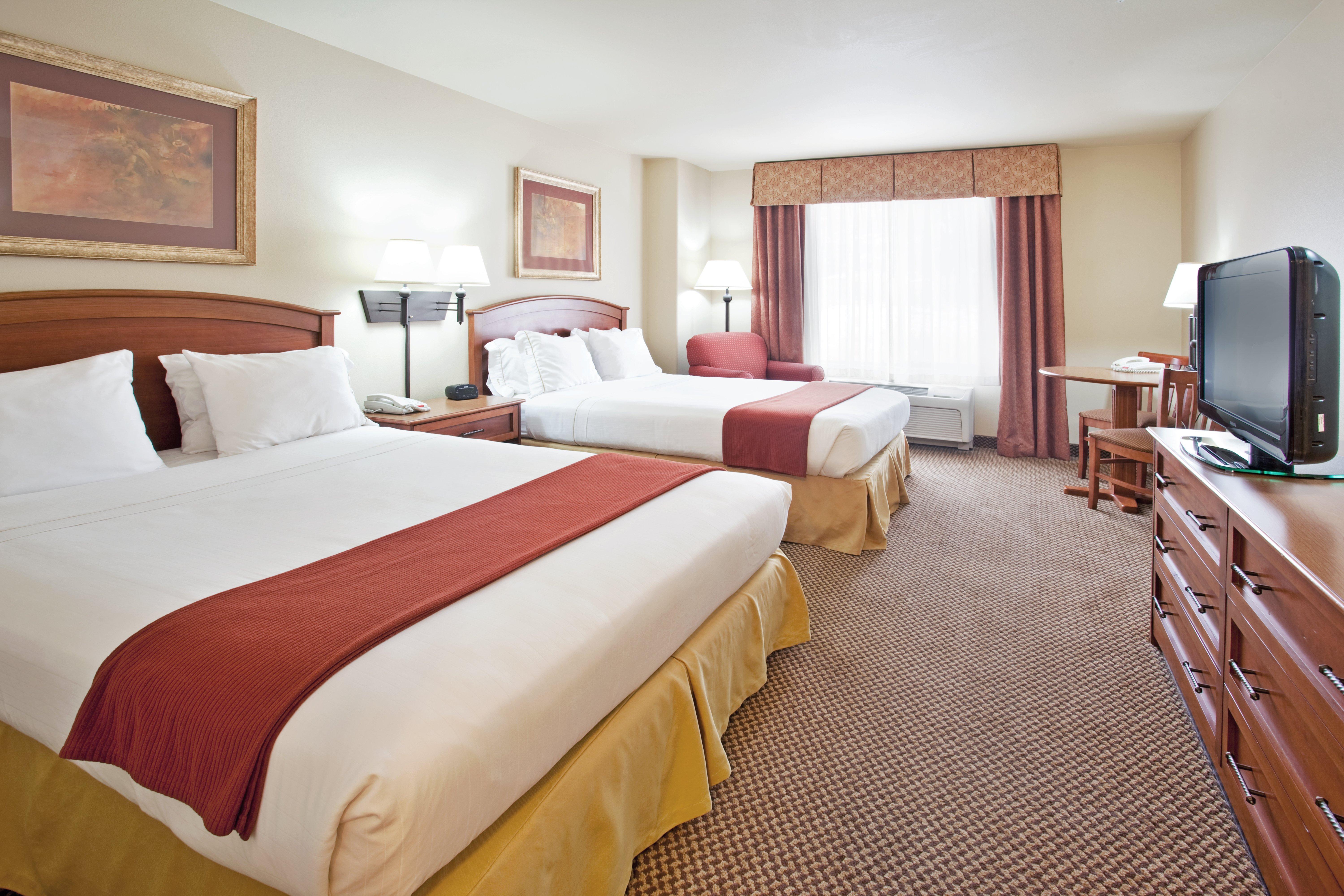 Holiday Inn Express Hotel & Suites Cedar City By Ihg Room photo