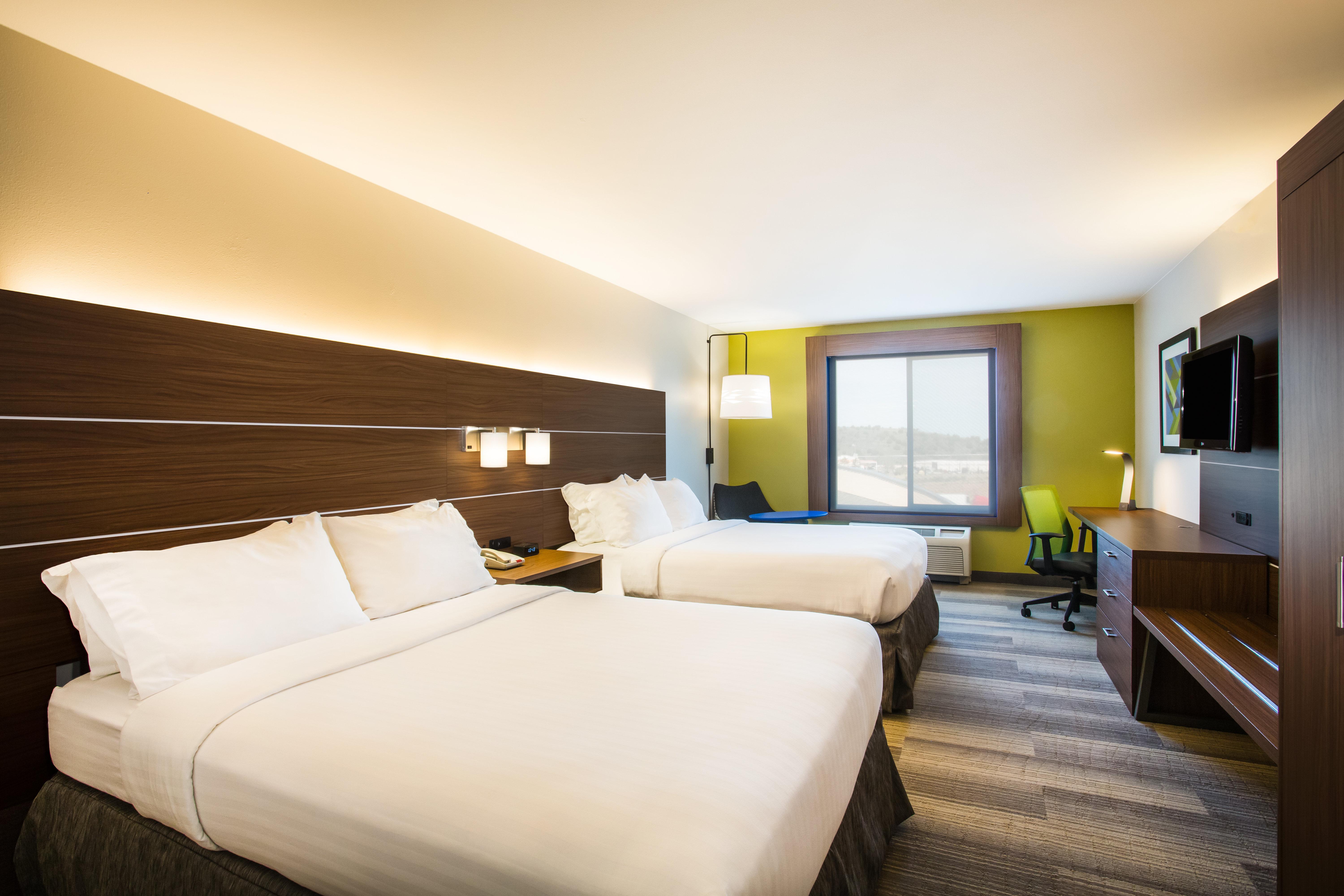 Holiday Inn Express Hotel & Suites Cedar City By Ihg Exterior photo