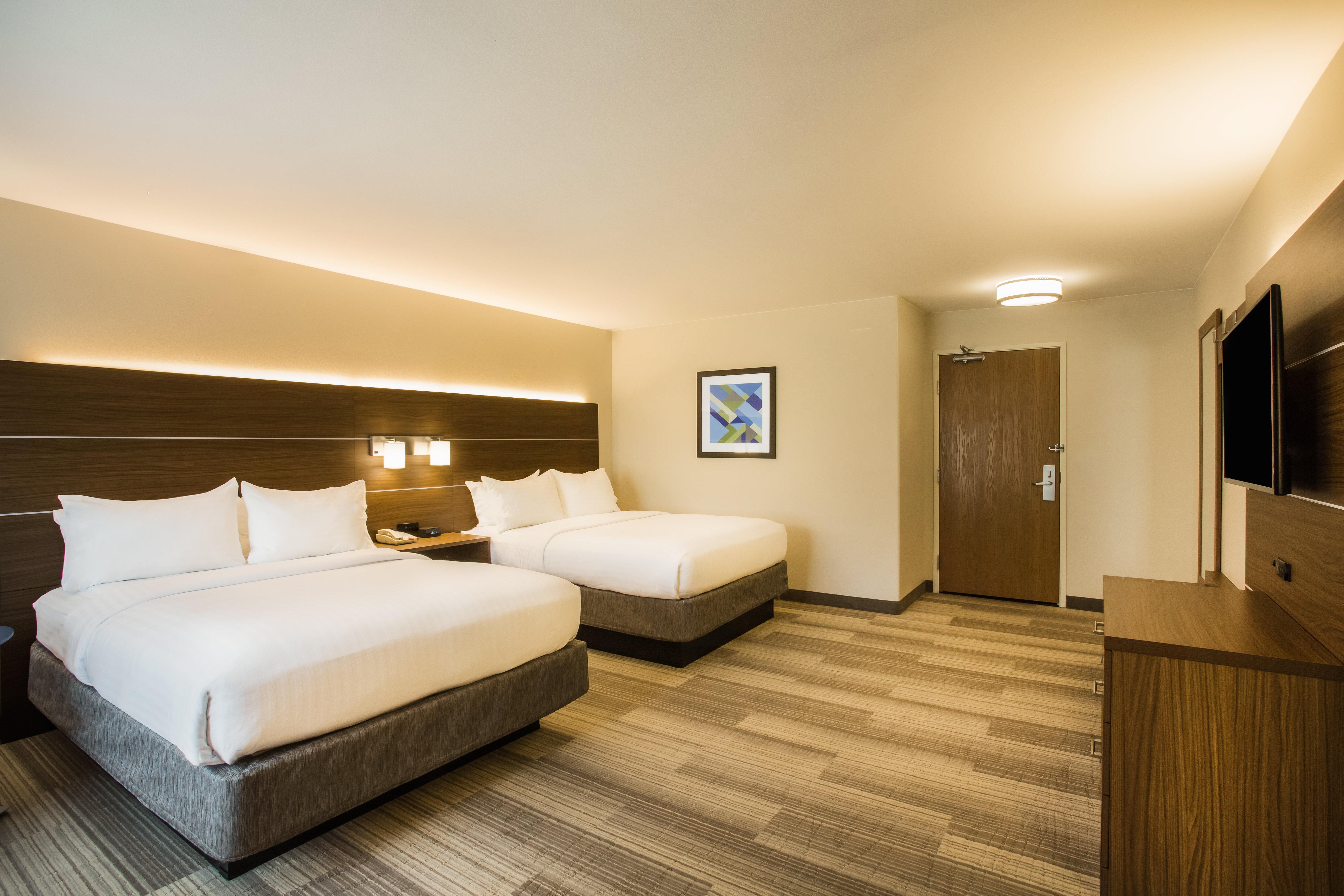 Holiday Inn Express Hotel & Suites Cedar City By Ihg Exterior photo